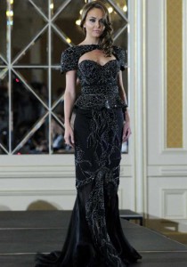 Das teuerste Kleid von Designerin Debbie Wingham