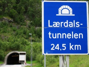 Die Einfahrt in den längsten Straßentunnel