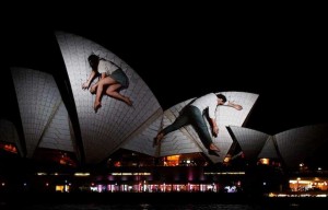 Das illuminierte Opernhaus in Sydney